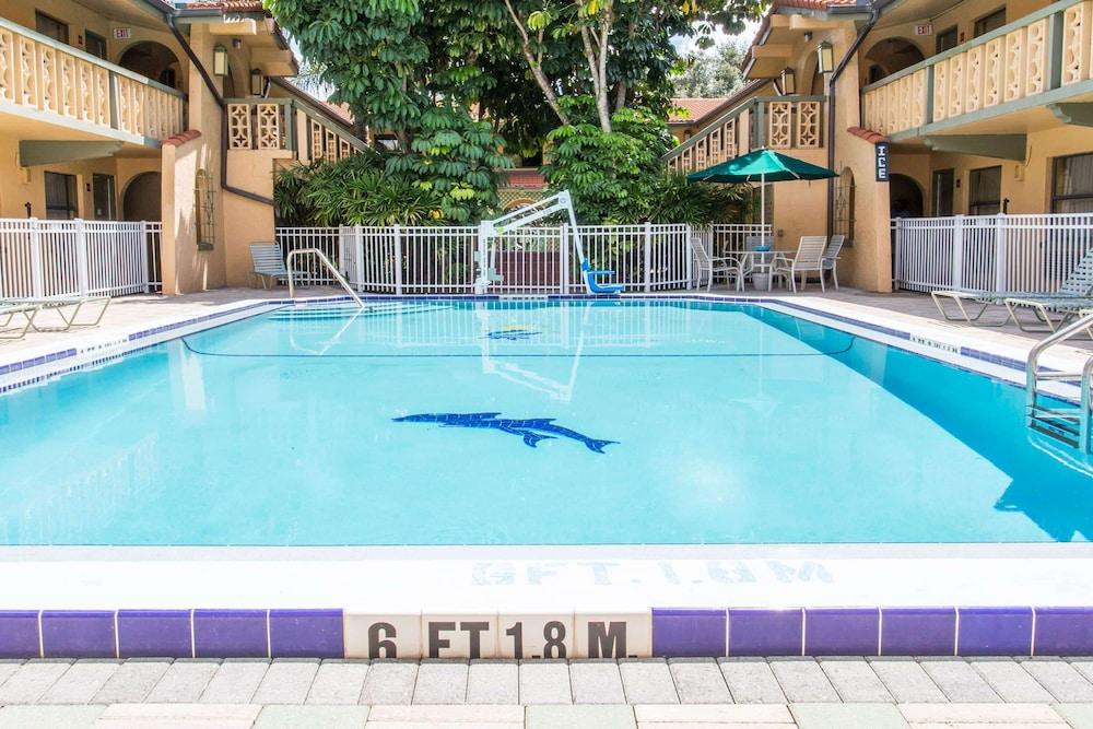 Quality Inn & Suites Altamonte Springs Orlando-North Exterior foto